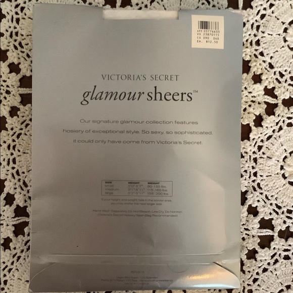 Victoria’s Secret Glamour Sheers White Fishnet Pantyhose - Picture 2 of 3